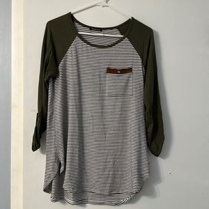 Women’s Pink Clover Three-Quarter Sleeve Top